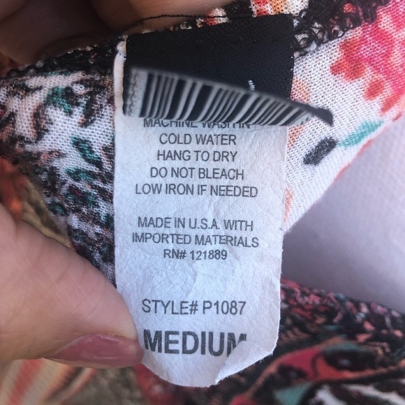 Boho print Tunic top Size Medium r.2.d - Picture 3 of 10